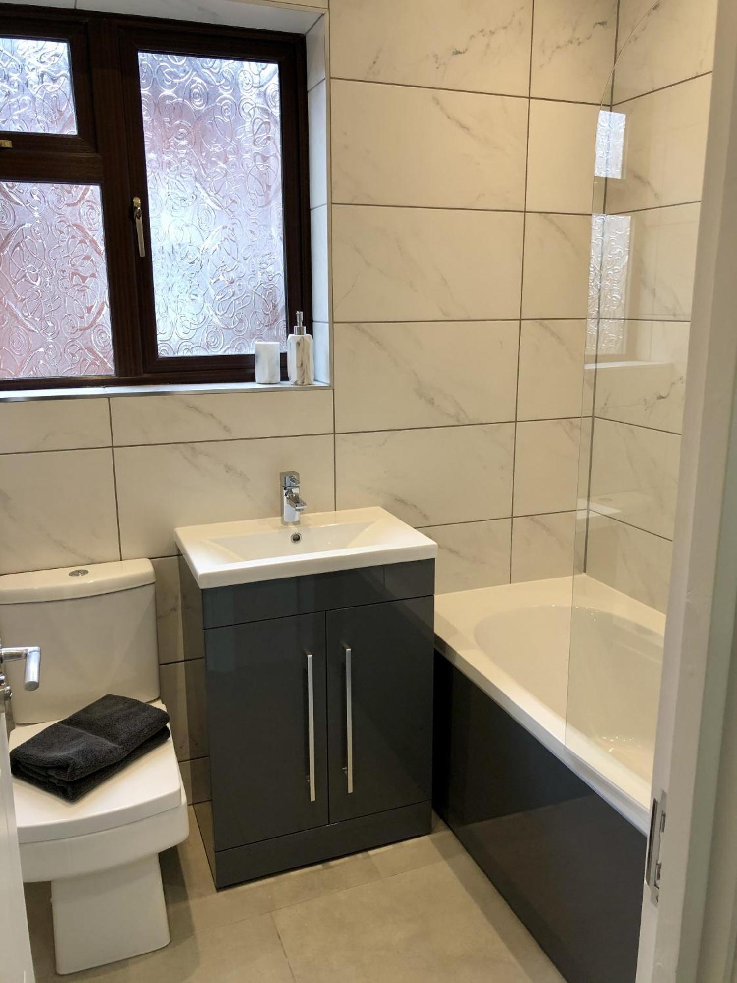 Вилла Executive Or Large Family 5-Bed House - Hosted By Hutch Lifestyle Ковентри Экстерьер фото